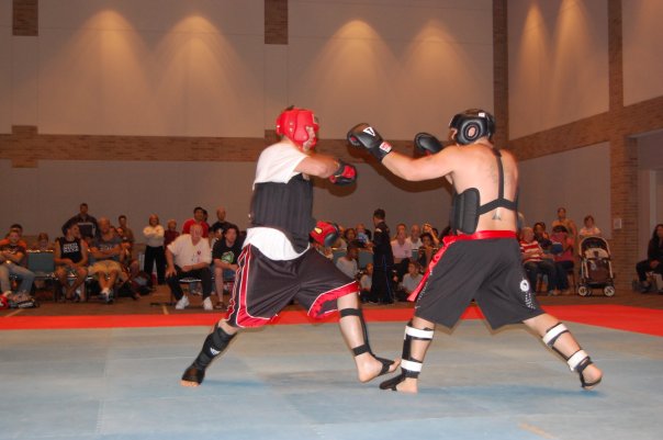 the author fighting at Legends of Kung Fu 2009